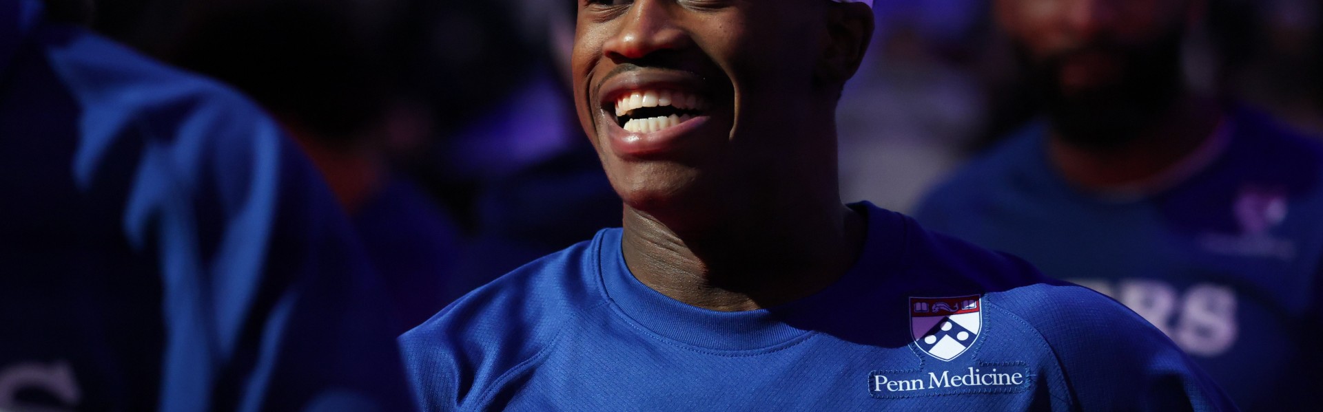 星空体育在线-今日76人对阵灰熊！埃奇库姆升级为出战成疑 此前已经连续缺阵3场